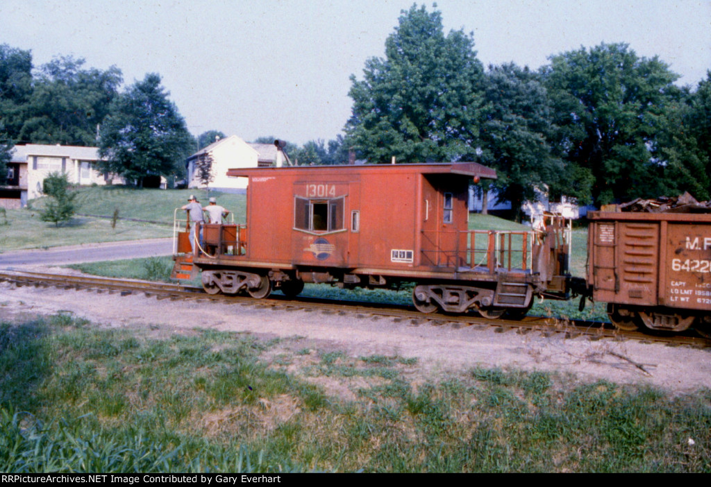 MP Transfer Caboose #13014 - Missouri Pacific